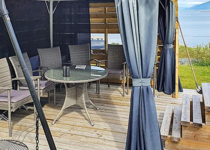 Ferienhaus 9 Person In Lyngseidet