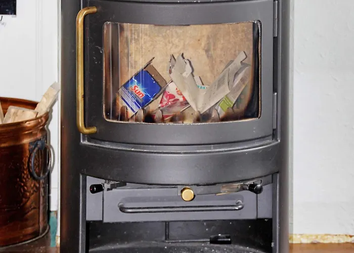 9 Person In * 灵塞德