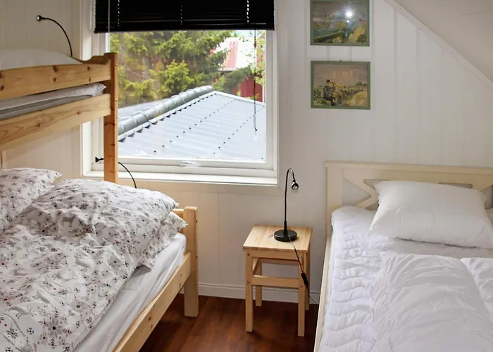 بيت للعطل 9 Person In Lyngseidet